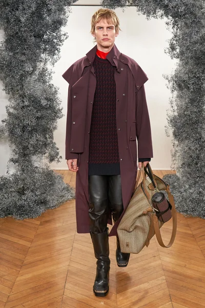Look 19